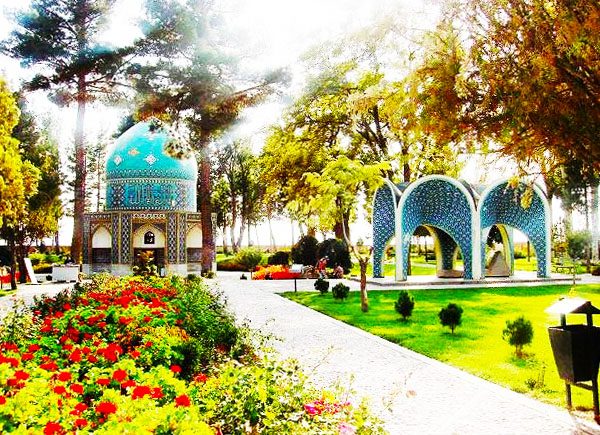 تفسیر اندرزی از “تذکره الاولیاء”